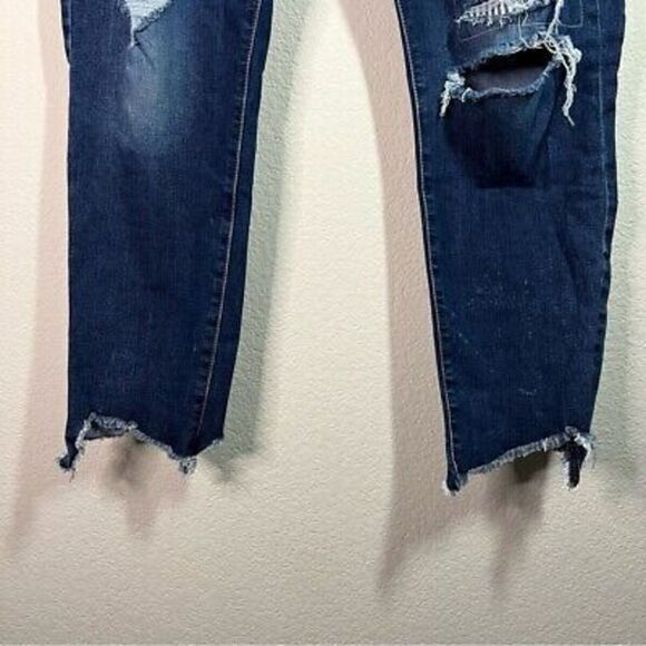 Arizona‎ dark wash distressed knee patch jeans size 17 - Picture 5 of 8
